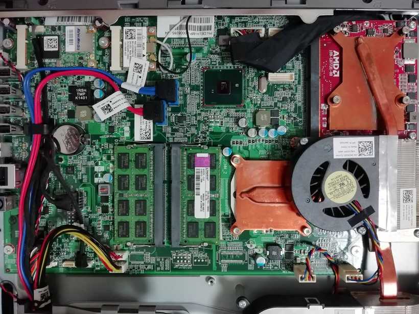 Dell Inspiron One 2310のマザーボード