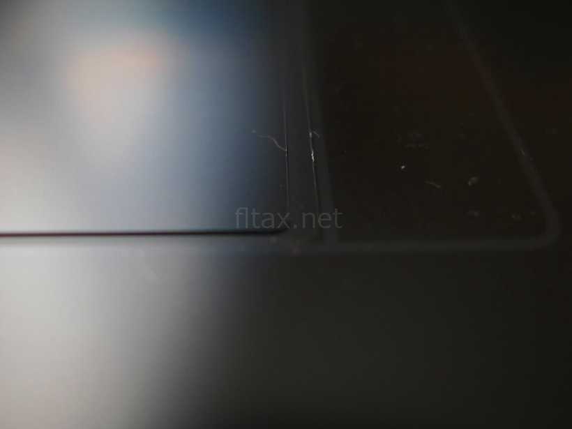 PDA工房のフィルムを貼ったYOGA BOOKトラックパッド