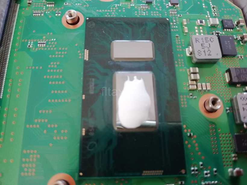 LIFEBOOK WU2/B3のグリス塗布