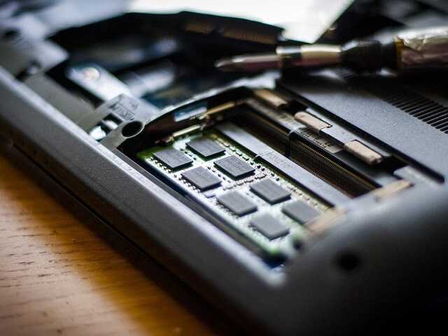 パソコン修理のイメージ